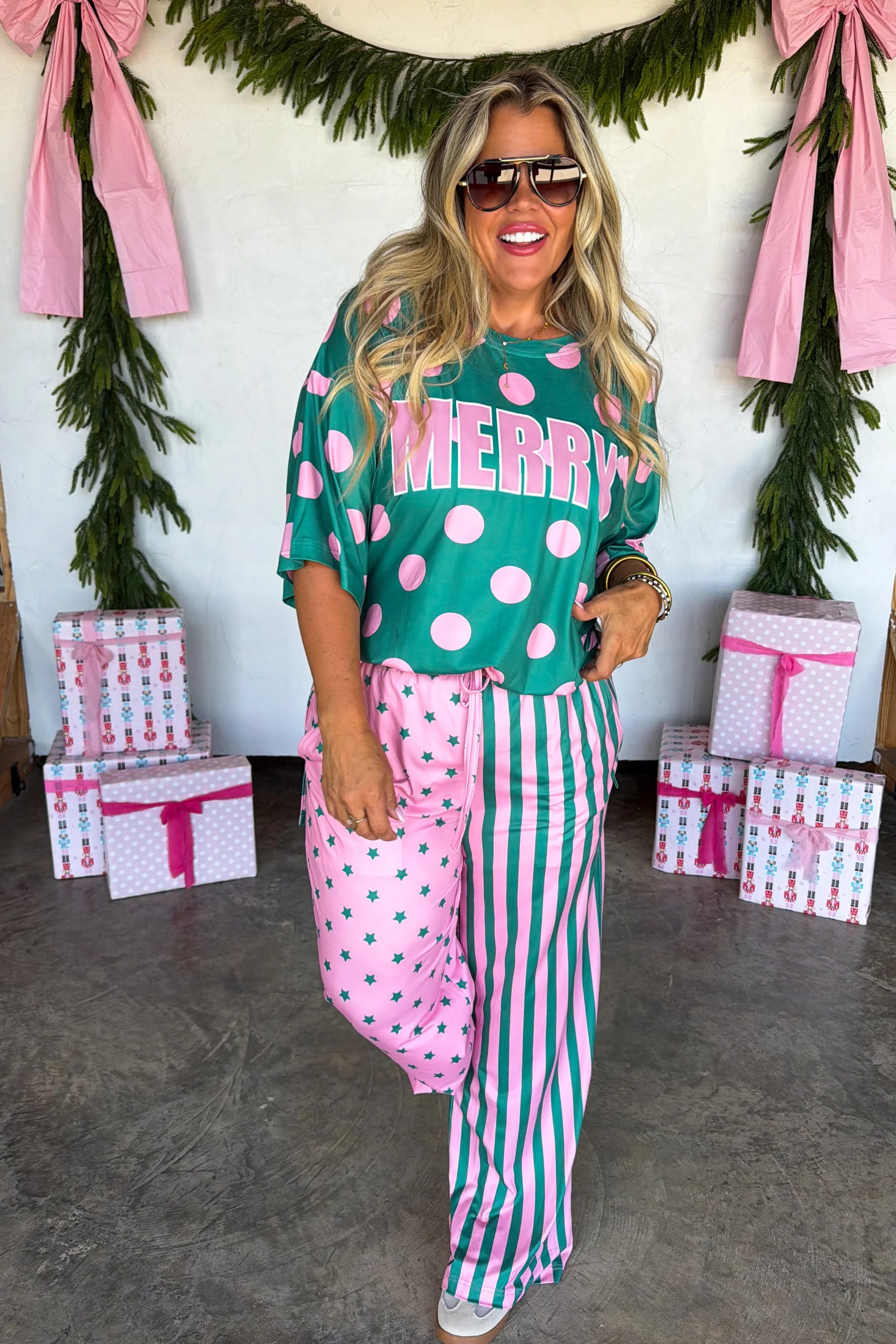 MERRY CONFETTI LOUNGE SETS